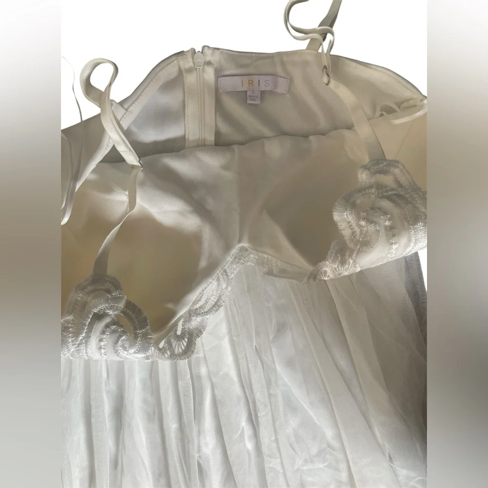 Fashion Nova White Lace Bodice Maxi Dress with Sheer Skirt - Picture 5 of 5